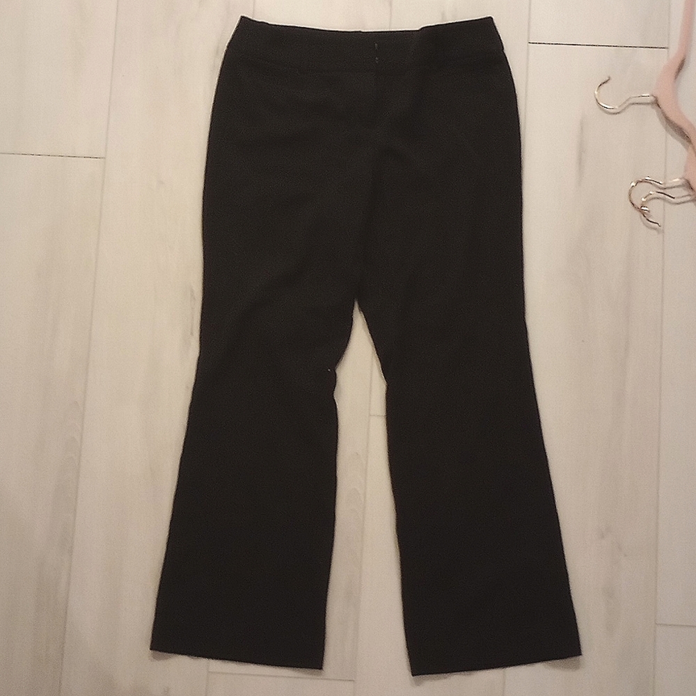 Apt. 9 Modern Fit size 6 petite flare pants
